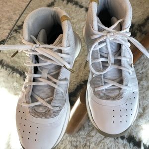 Under Armour Steph Curry basketball shoes